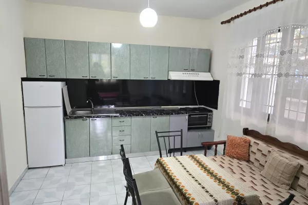 Casa in affitto 1+1 a Tirana - 35,000 Leke