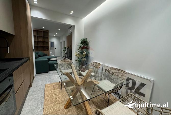 Shtepi me qera 2+1 ne Tirane - 750 Euro