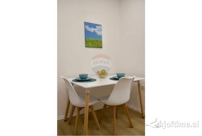 Shtepi me qera Garsoniere ne Tirane - 600 Euro