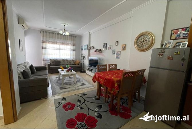 Shtepi ne shitje 1+1 ne Tirane - 105,000 Euro