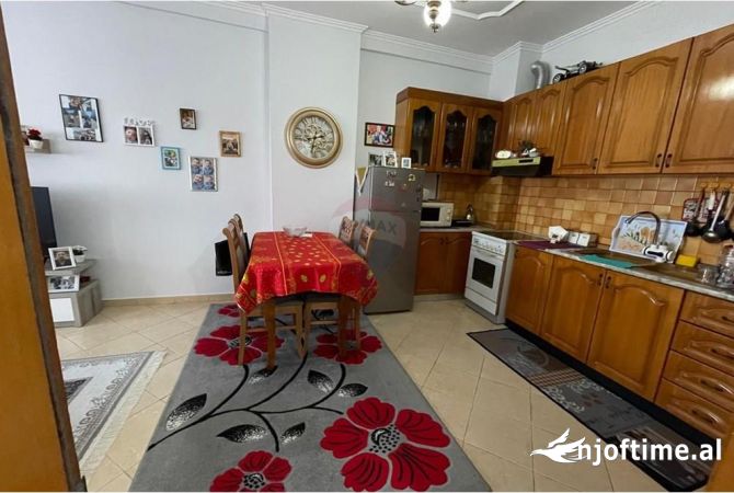 Shtepi ne shitje 1+1 ne Tirane - 105,000 Euro