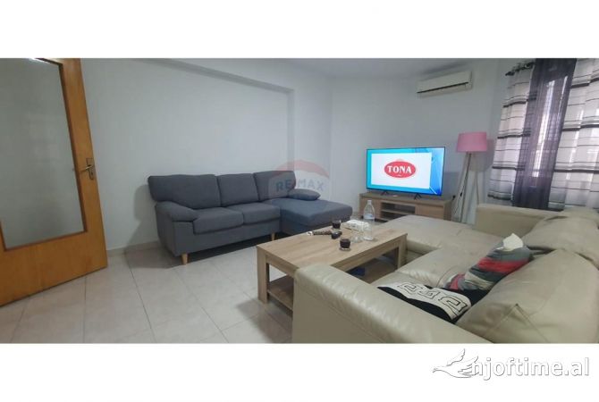 Shtepi me qera 2+1 ne Tirane - 700 Euro