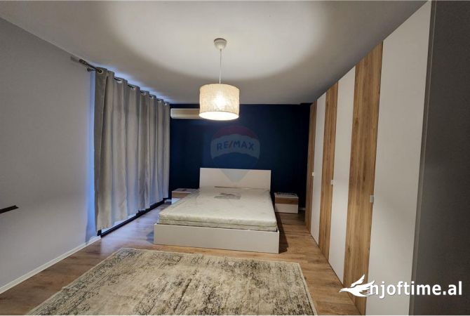 Shtepi me qera 2+1 ne Tirane - 800 Euro