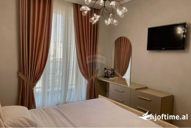 Shtepi me qera Apartament ne Tirane, 1+1, Mobilimi E mobiluar, Pagesa 700  Euro.