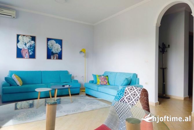 Shtepi me qera Apartament ne Tirane, 1+1, Mobilimi E mobiluar, Pagesa 600  Euro.