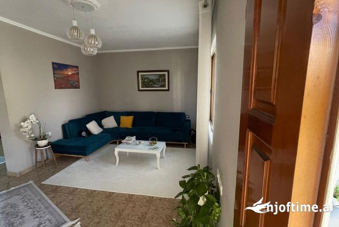Shtepi ne shitje 3+1 ne Tirane - 150,000 Euro
