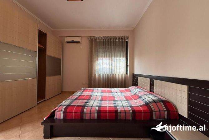 Shtepi me qera 1+1 ne Tirane - 550 Euro