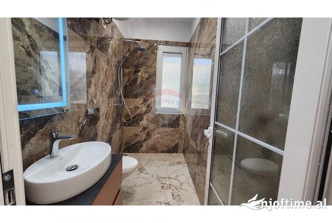 Shtepi ne shitje 1+1 ne Tirane - 125,000 Euro