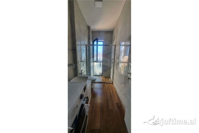 Shtepi me qera Apartament ne Tirane, 1+1, Mobilimi E mobiluar, Pagesa 550  Euro.