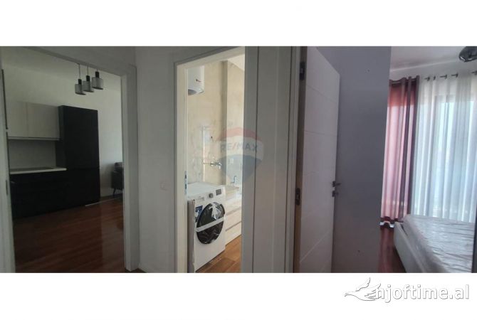 Shtepi me qera Apartament ne Tirane, 1+1, Mobilimi E mobiluar, Pagesa 550  Euro.