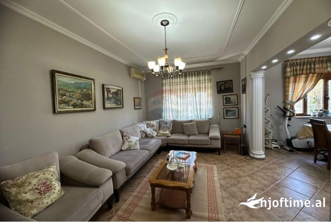Shtepi me qera 2+1 ne Tirane - 500 Euro