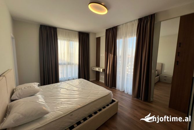 Shtepi me qera Apartament ne Tirane, 2+1, Mobilimi E mobiluar, Pagesa 1,000  Euro.