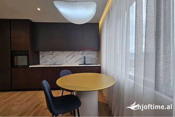 Shtepi me qera 1+1 ne Tirane - 1,200 Euro