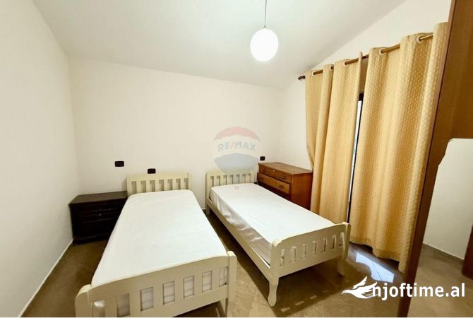 Shtepi me qera Apartament ne Tirane, 2+1, Mobilimi E mobiluar, Pagesa 580  Euro.