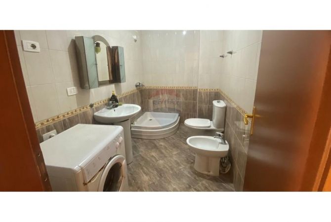 Apartment for rent in Tirana 2+1, In Part