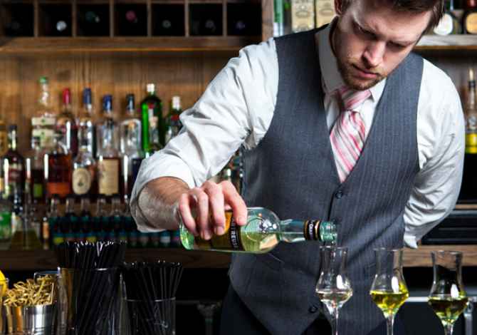 Njoftime Pune ne Sarande, Profesioni Picier, Banakier , , Pagesa Me Marreveshje.