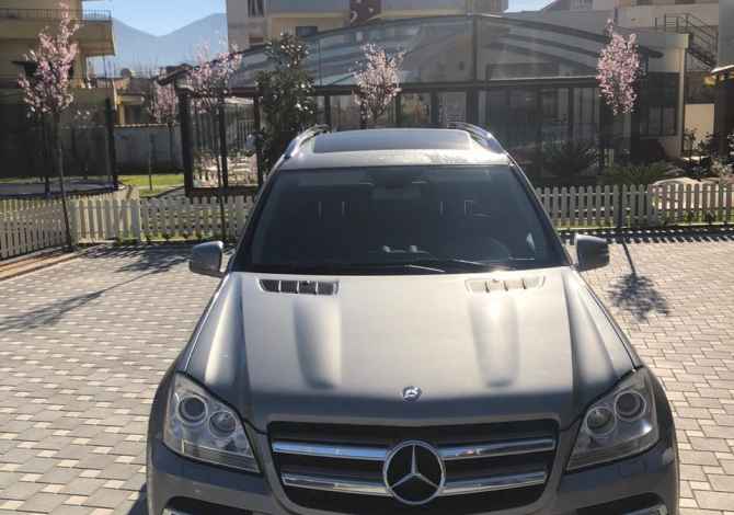 Makina ne shitje  ne Tirane - 16,500 Euro