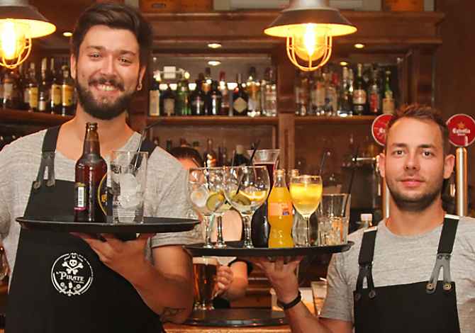 Njoftime Pune ne Sarande, Profesioni Pozicione te ndryshme per club , , Pagesa Me Marreveshje.