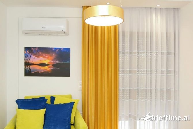 Shtepi me qera Garsoniere ne Vlore - 300 Euro