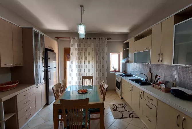 Casa in vendita 2+1 a Valona - 15,000,000 Leke