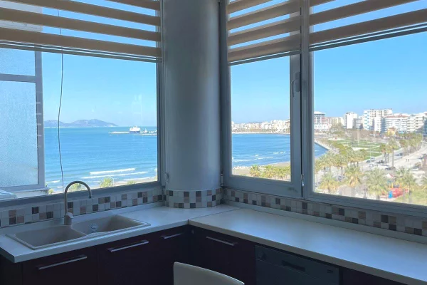 Shtepi me qera 2+1 ne Vlore - 50,000 Leke