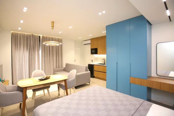 Shtepi me qera Apartament ne Vlore, Garsoniere, Mobilimi E mobiluar, Pagesa 300  Euro.