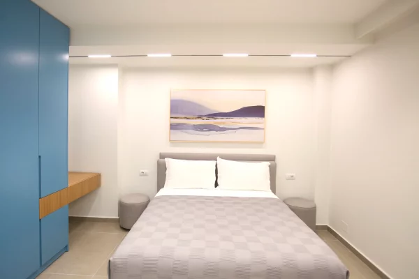 Shtepi me qera Apartament ne Vlore, Garsoniere, Mobilimi E mobiluar, Pagesa 300  Euro.