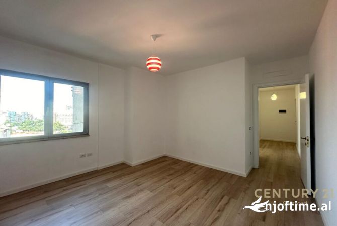 Shtepi ne shitje 1+1 ne Tirane - 150,000 Euro