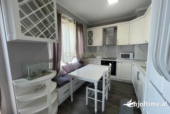 Shtepi me qera 2+1 ne Tirane - 600 Euro