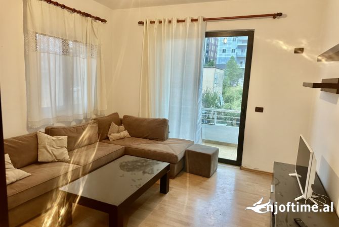 Shtepi ne shitje 1+1 ne Tirane - 110,000 Euro