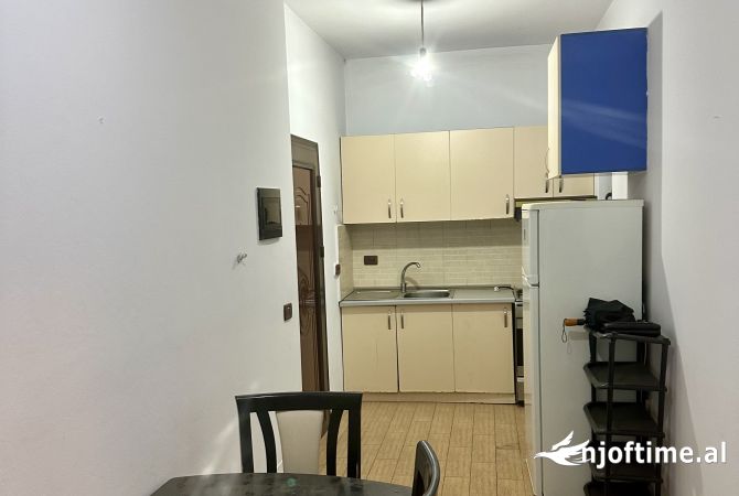 Shtepi ne shitje 1+1 ne Tirane - 110,000 Euro