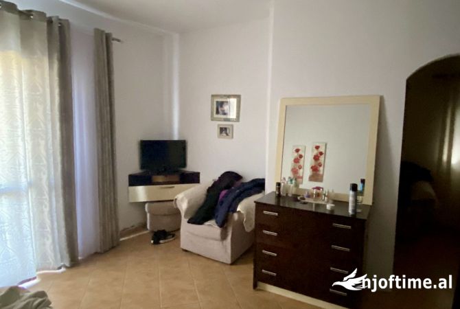 Shtepi ne shitje 2+1 ne Vlore - 168,000 Euro