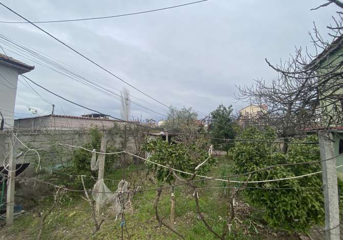 Shtepi ne shitje Shtepi Private ne Tirane, 4+1, Mobilimi Pjeserisht e mobiluar, Pagesa 165,000  Euro.