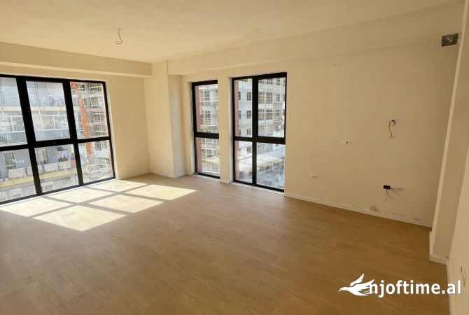 Shtepi ne shitje 2+1 ne Tirane - 126,000 Euro