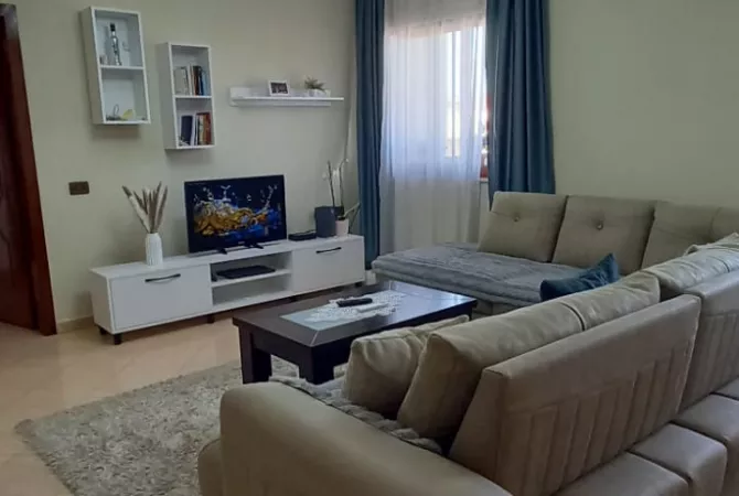 Shtepi ne shitje 2+1 ne Tirane - 95,000 Euro