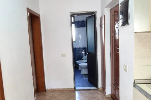 Shtepi ne shitje 2+1 ne Tirane - 128,000 Euro