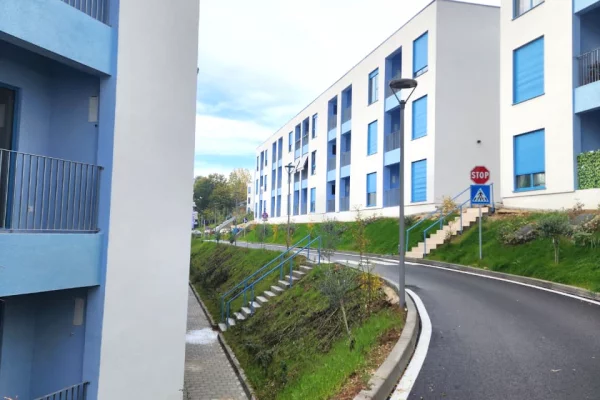 Apartment for sale in Tirana 1+1, Emty