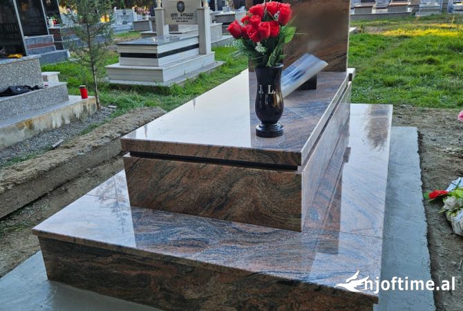 Servizi Funebri  a Tirana - 3,500 Leke