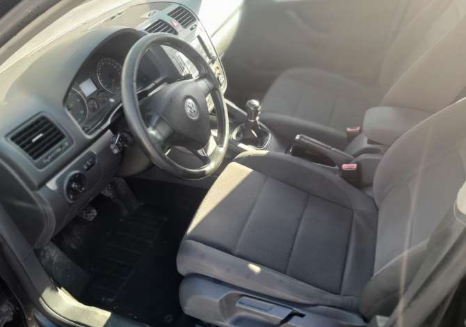 Makina ne shitje ne Tirane, Volkswagen, 2008 Diesel,Kambio Manual Pagesa 3,900  Euro.
