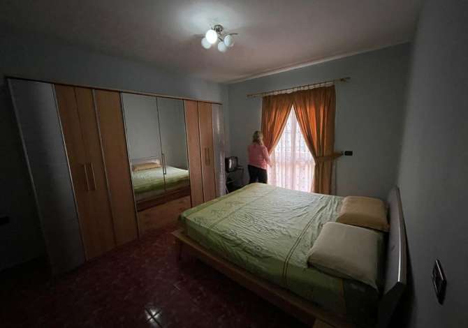 Shtepi me qera 2+1 ne Tirane - 45,000 Leke