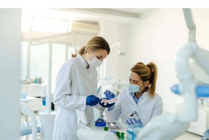 Njoftime Pune Laborant Dentar