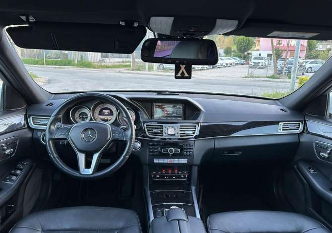 Makina me qera Mercedes Benz e Class duke nisur nga 80 euro dita ,Airport 