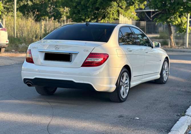Noleggio Auto  a Tirana - 55 Euro