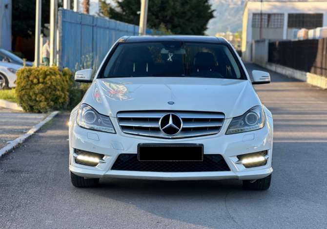 Jepet Mercedez Benz C Class me qera duke nisur nga 55 euro dita,Airoport