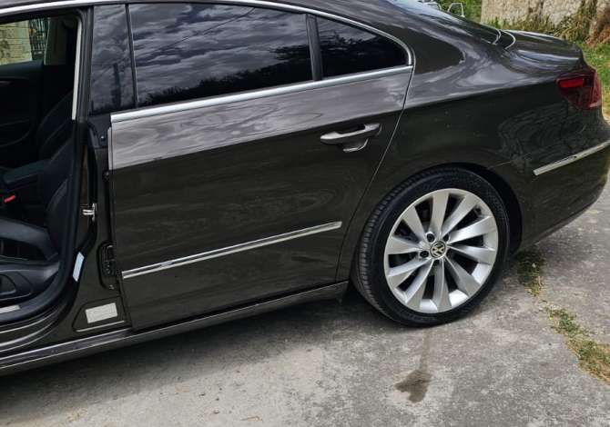 Makina ne shitje ne Tirane - 9,500 Euro