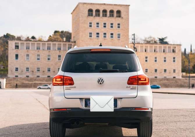 Noleggio Auto  a Tirana - 70 Euro