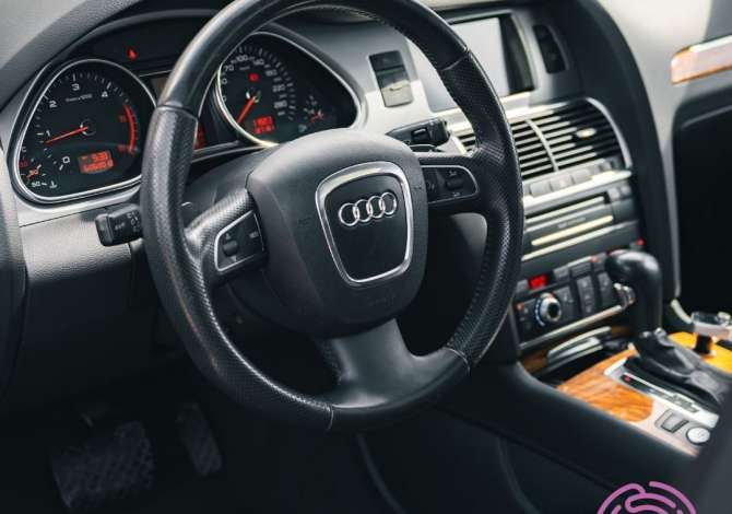 Noleggio Auto  a Tirana - 65 Euro
