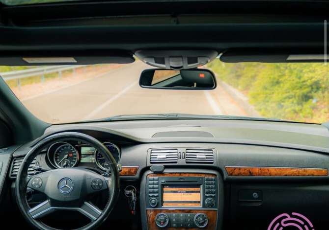 Noleggio Auto  a Tirana - 90 Euro