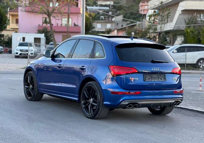 Noleggio Auto  a Tirana - 100 Euro