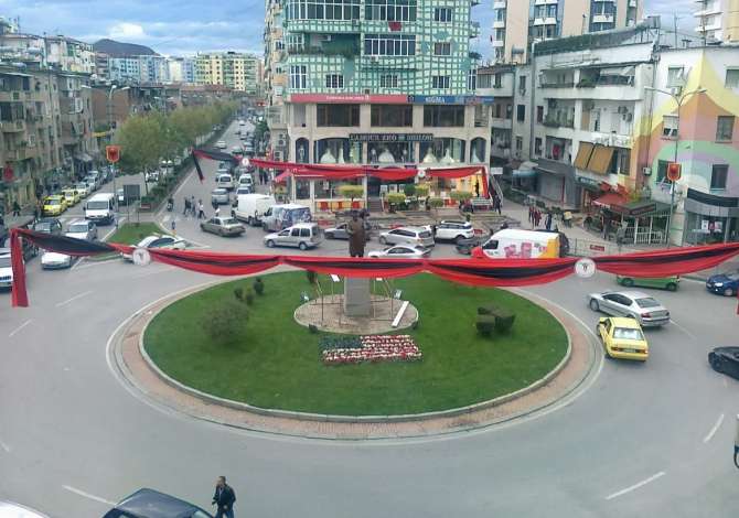 Ambient biznesi me qera 1+1 ne Tirane - 8,000 Euro
